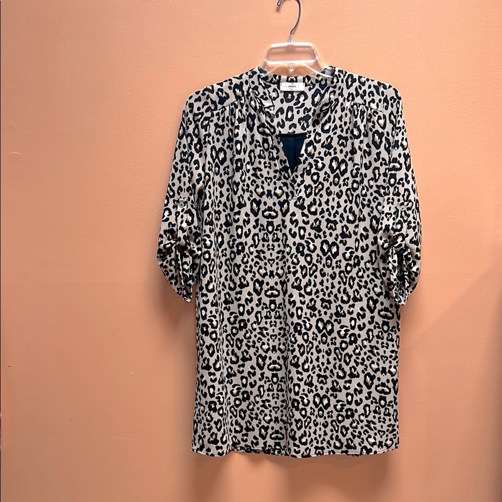 Entro Size Small Leopard Print Roll Tab Sleeve Sheath Dress